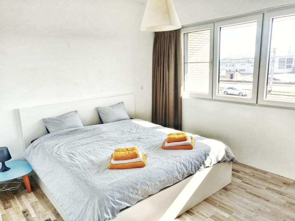 Royal Palace Seaview Suite Ostend Exterior photo
